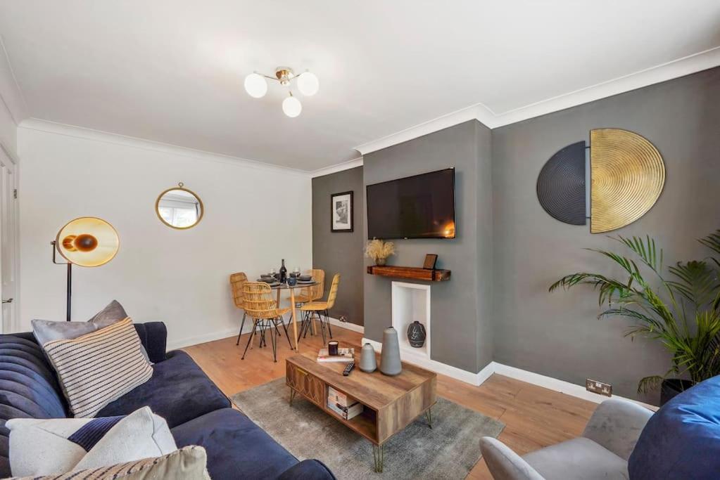 Stylish Maisonette Near The Heath With Free Parking & Wi-Fi Maidstone Dış mekan fotoğraf